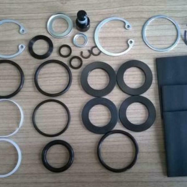 RockShox Zestaw serwisowy RockShox – BoXXer Team (2010–2014) – pełny serwis 200 godzin / 1 rok